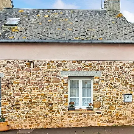 3 Bedroom Awesome In *