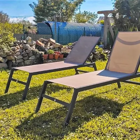 Holiday home 3 Bedroom Awesome In Creances